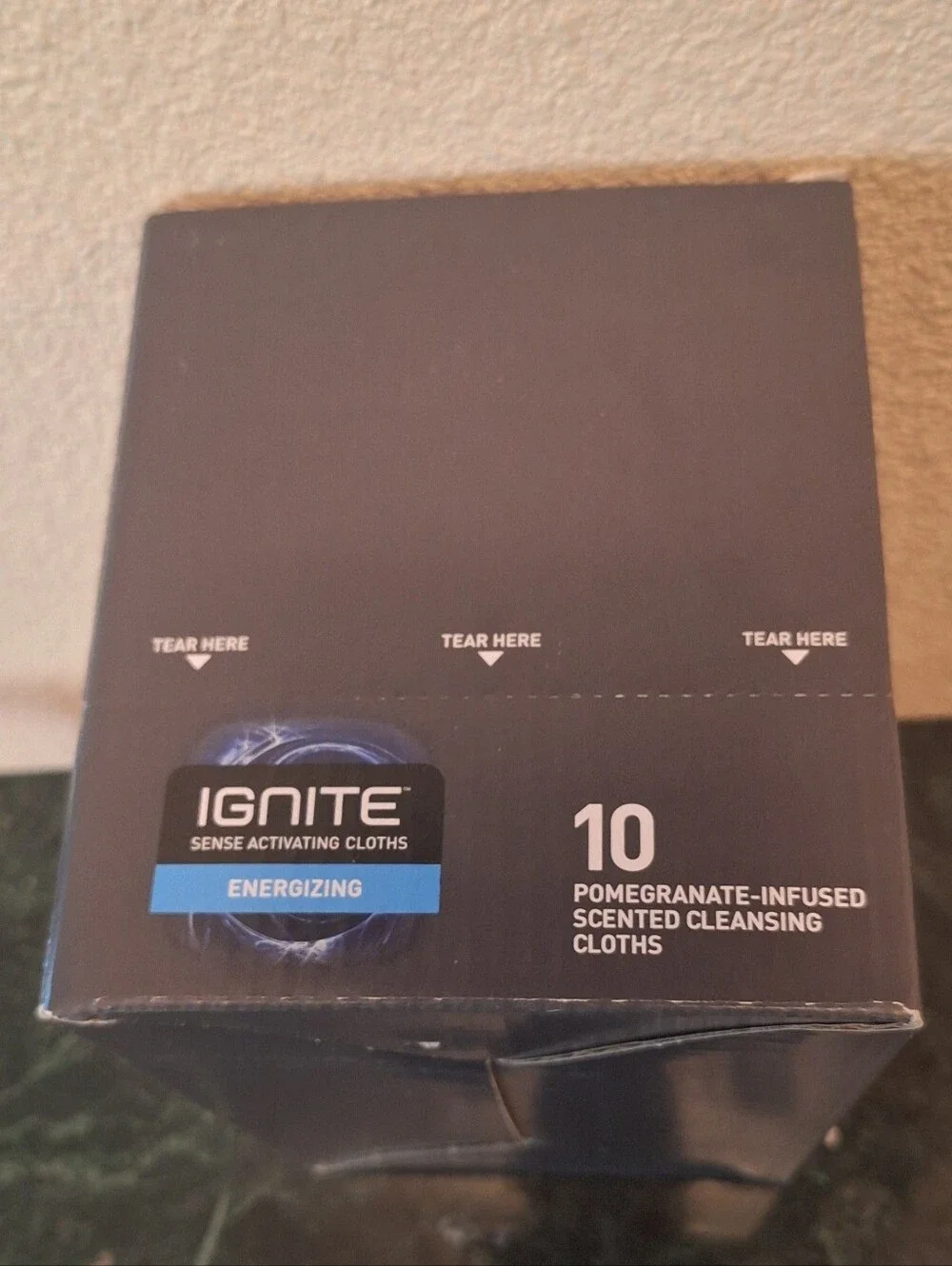 Men Cleansing Body Cloths Pomegranate Scented 5 Packs.